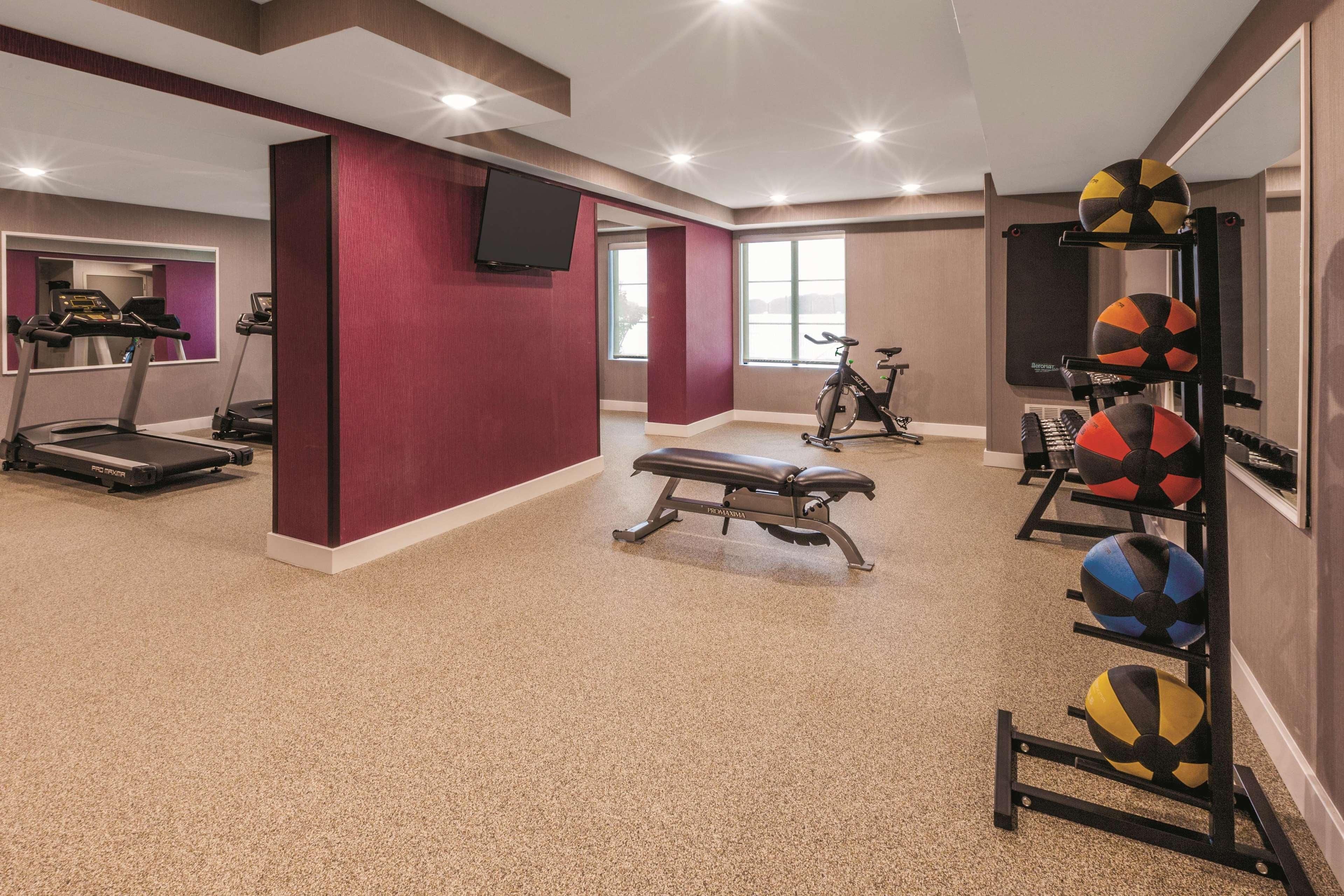 La Quinta By Wyndham Aberdeen-Apg Ngoại thất bức ảnh
